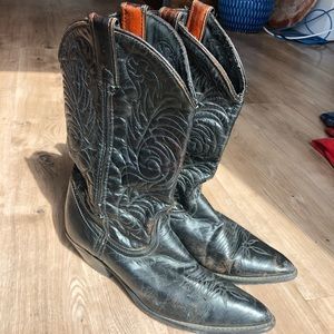 Vintage cowboy boots